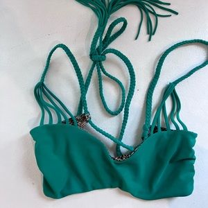 RARE acacia emerald green cross braid back